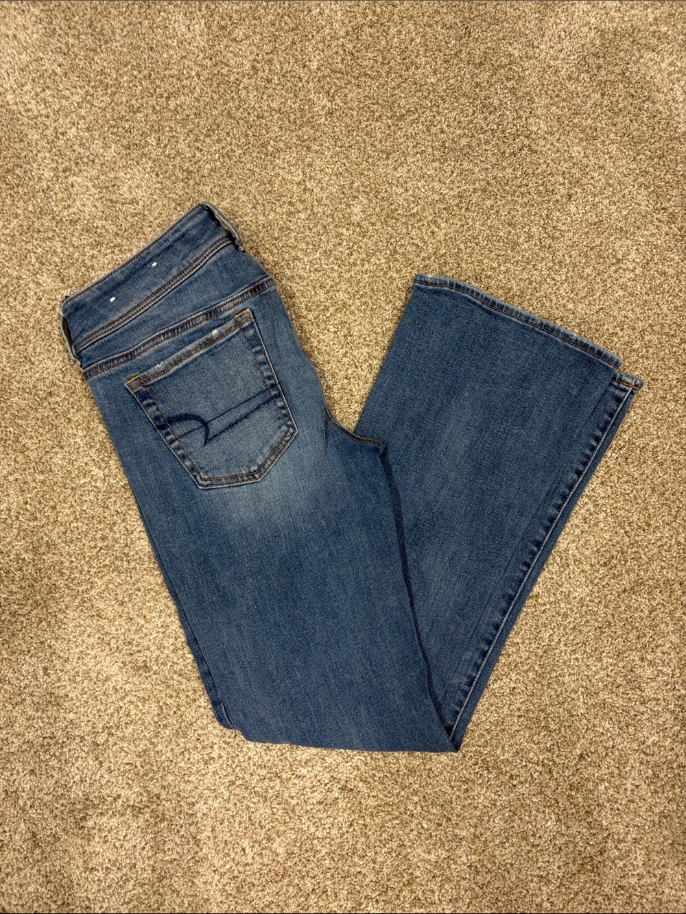 American eagle kick boot jeans size 8 short